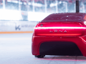 Ismaskin eller utstyr for isdrift: IceGuard Robot Lena